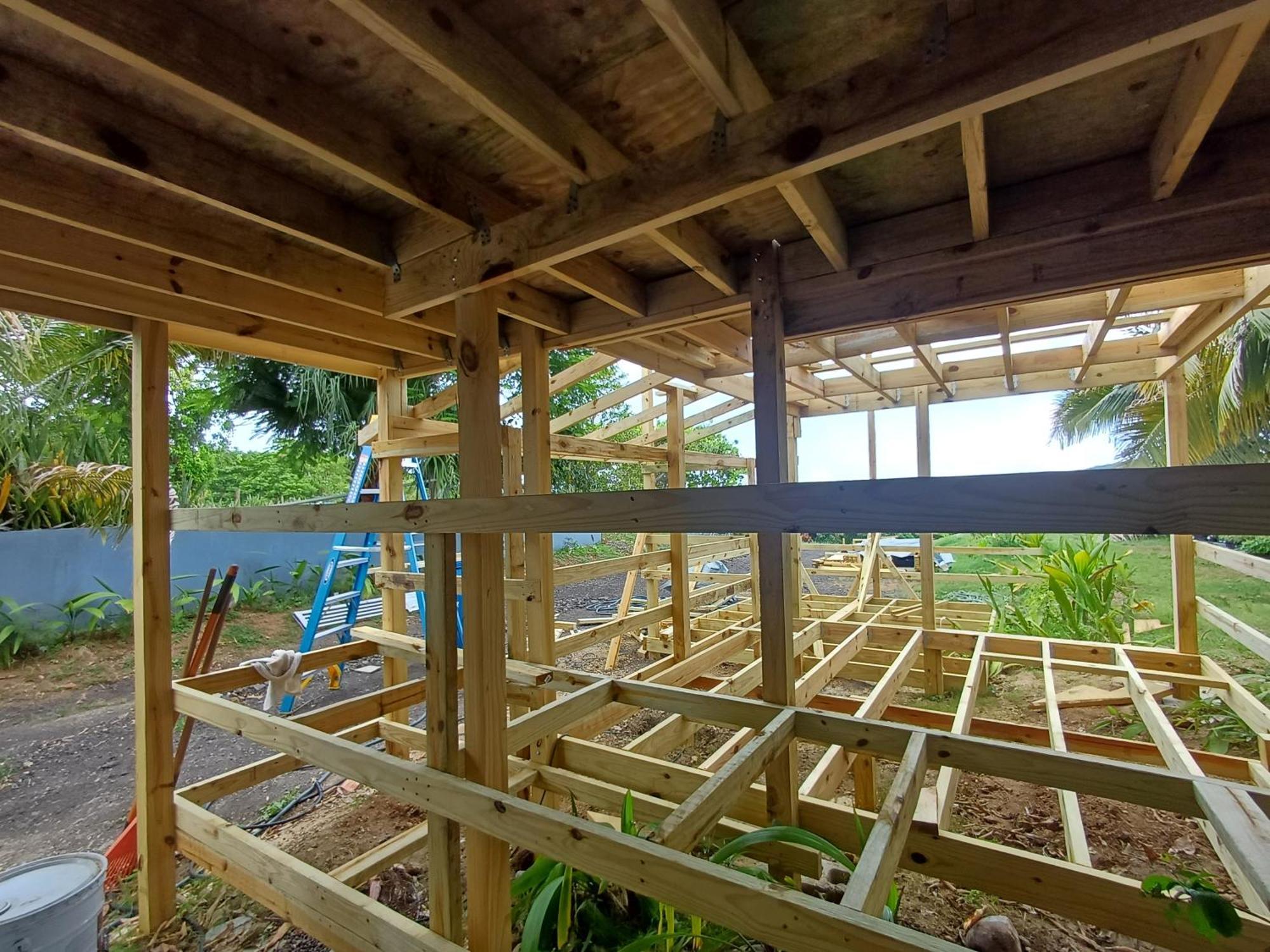 Rooster Run Glamping Camping Has Rooftop And Off The Ground Glamping Experience For 1 To 16 In A Single Tent And Views Of The Rain Forrest And To Culebra Across The Atlantic Ocean W Tents, Linens, Deluxe Air Beds, Warm Shower And More At A Great Pric Vieques Kültér fotó
