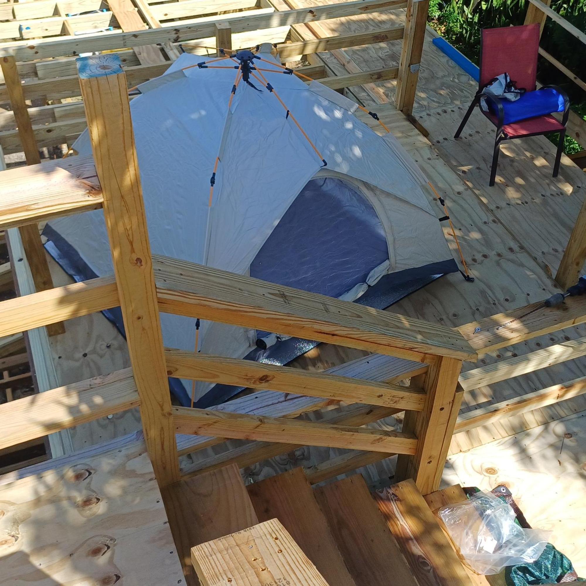 Rooster Run Glamping Camping Has Rooftop And Off The Ground Glamping Experience For 1 To 16 In A Single Tent And Views Of The Rain Forrest And To Culebra Across The Atlantic Ocean W Tents, Linens, Deluxe Air Beds, Warm Shower And More At A Great Pric Vieques Kültér fotó